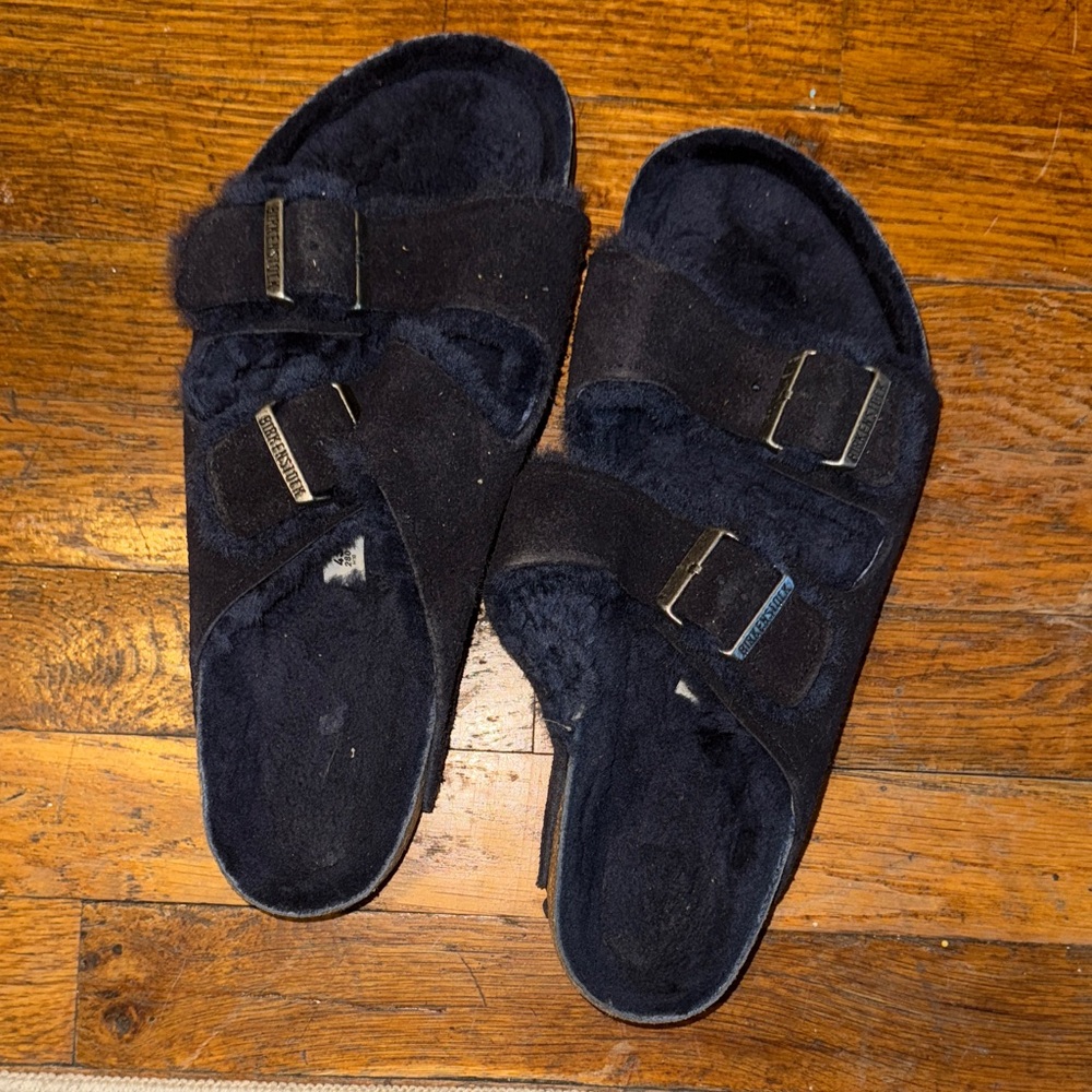 Navy Birkenstock Fuzzy Slide Sandals size 12 /43
